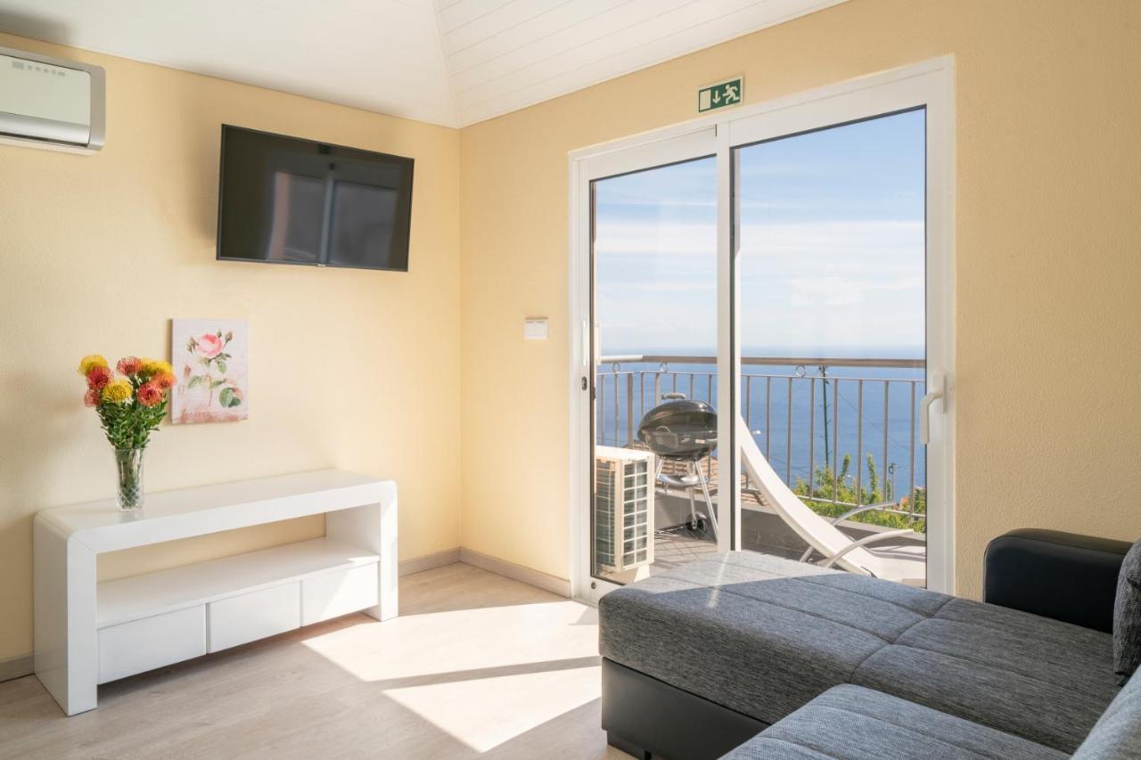 Ourmadeira - Seaview Apartment, Countryside Calheta  Esterno foto