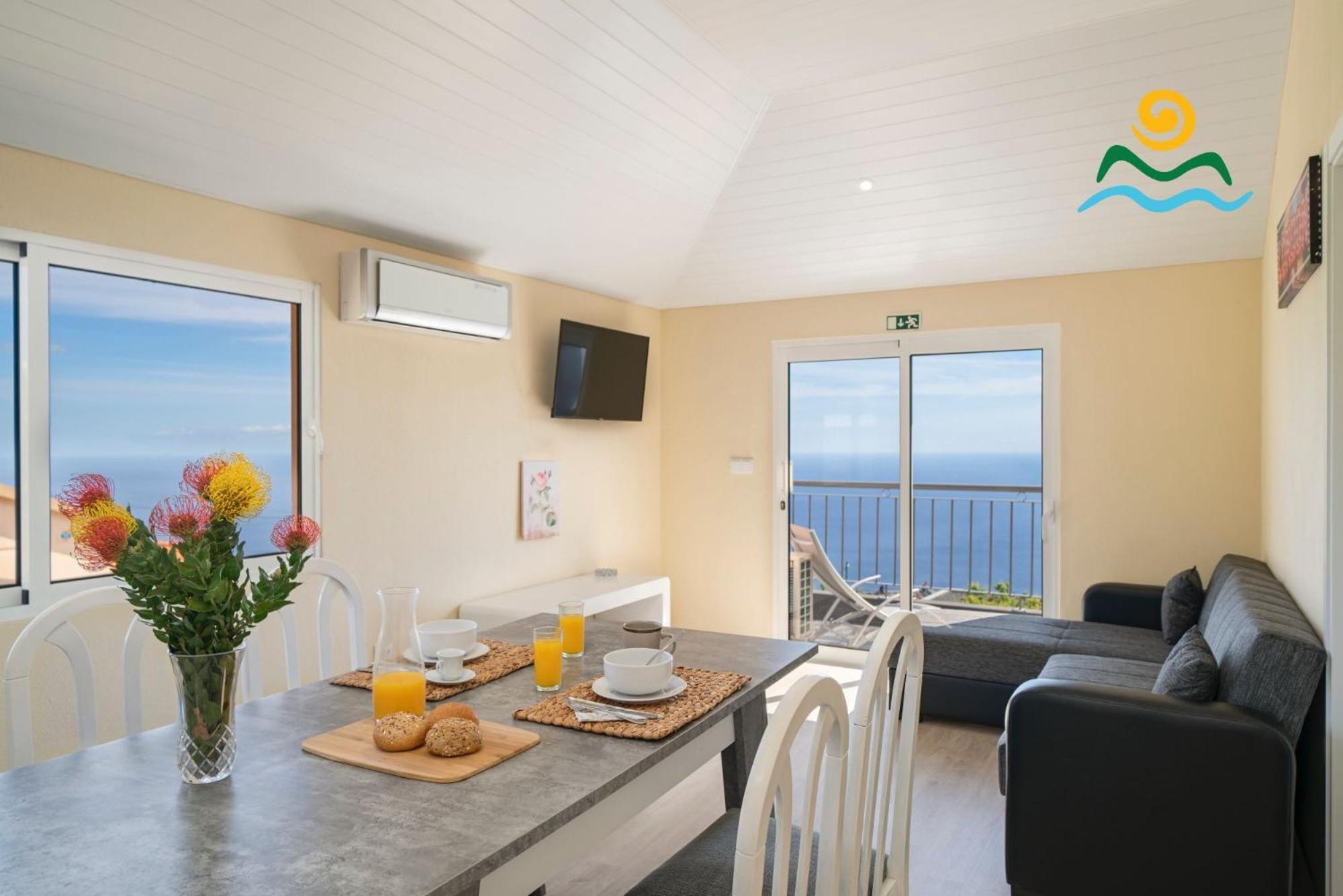 Ourmadeira - Seaview Apartment, Countryside Calheta  Esterno foto