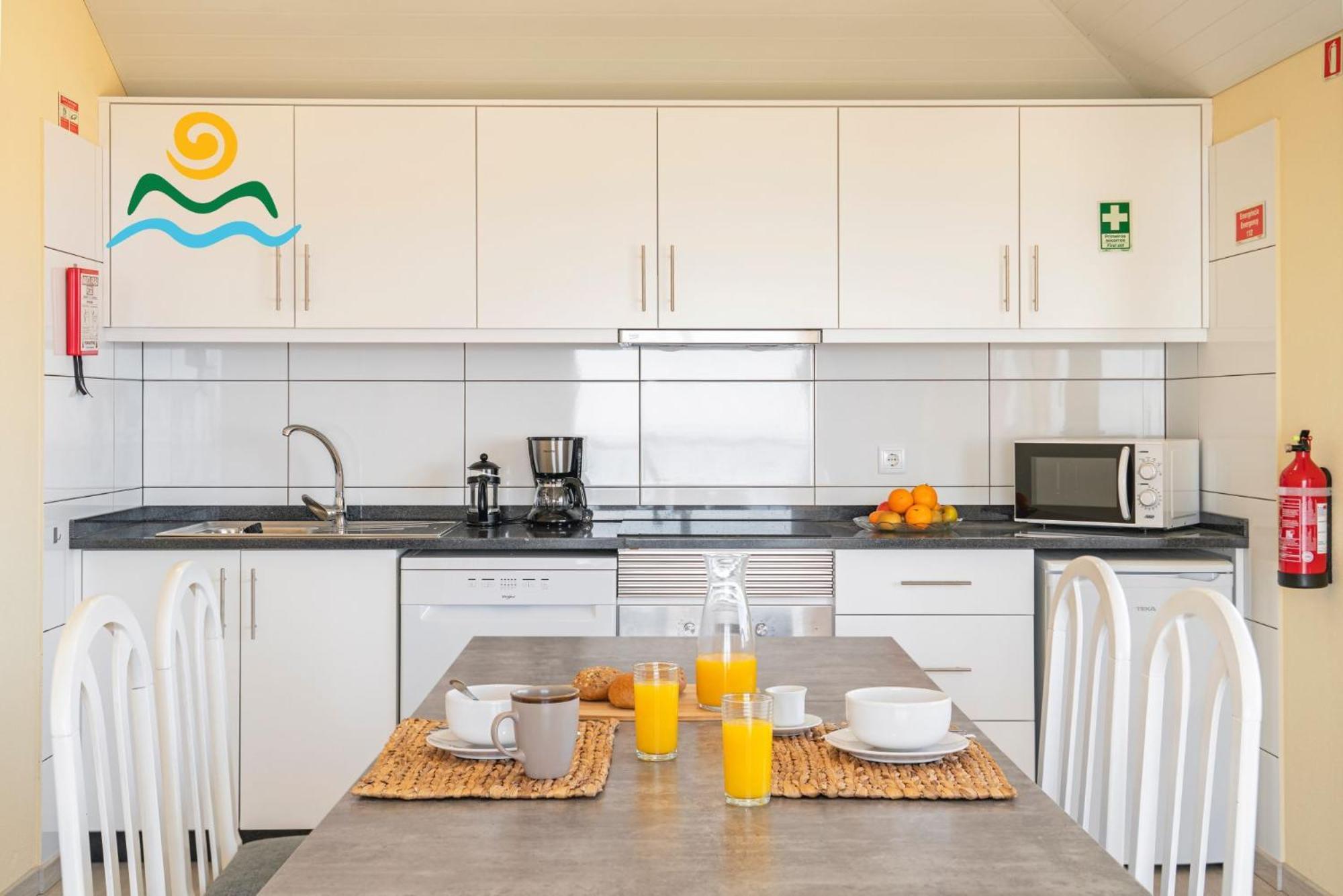 Ourmadeira - Seaview Apartment, Countryside Calheta  Esterno foto